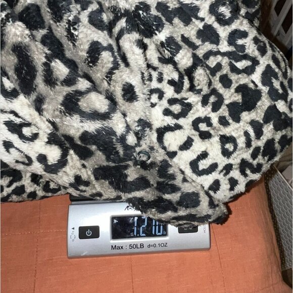 Alice + Olivia Leopard Print Faux Fur Coat Jacket Women’s Small - Picture 6 of 7